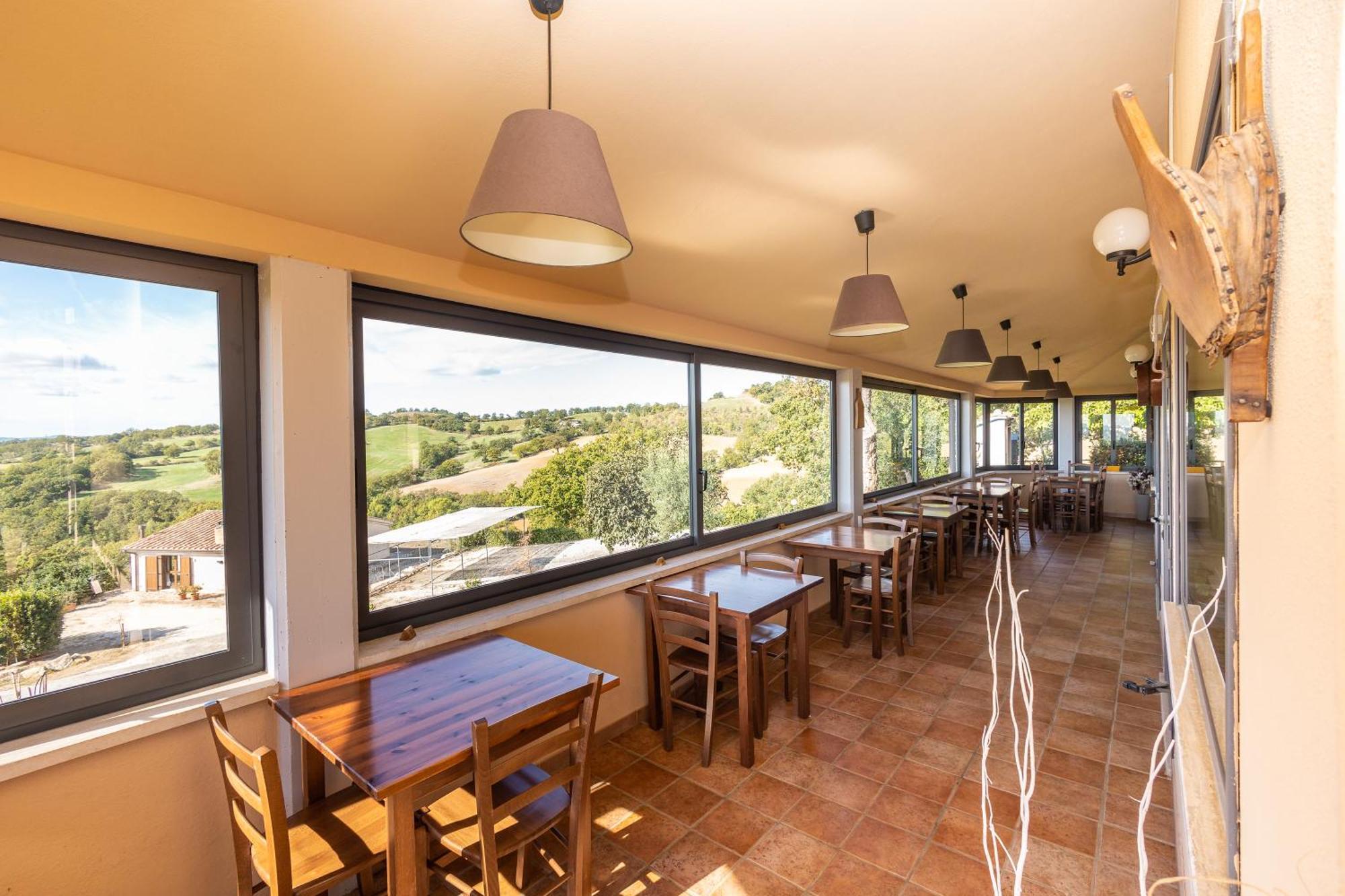 Semproniano Agriturismo La Meria מראה חיצוני תמונה