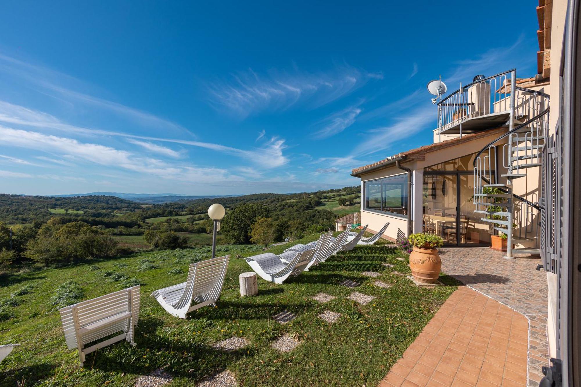 Semproniano Agriturismo La Meria מראה חיצוני תמונה