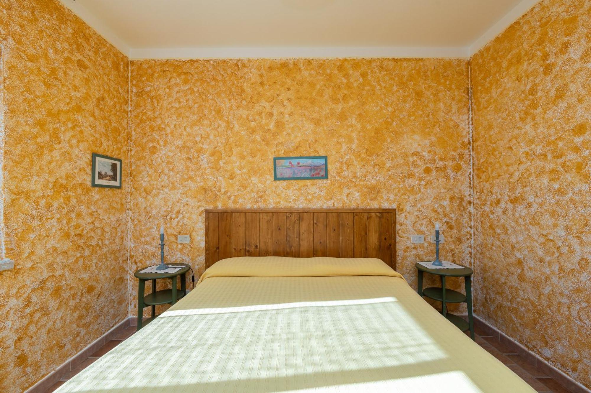 Semproniano Agriturismo La Meria מראה חיצוני תמונה